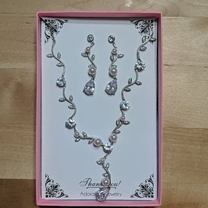 Pearl and gemstone necklace and earrings set